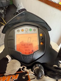 KTM Duke 390 – 2016 | výbava navíc | STK 2027 | A2 - 18