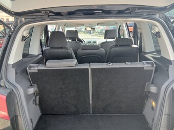 Volkswagen Touran, 1.4 TSI, 7 míst - 18