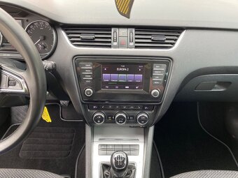 Škoda Octavia Combi 1.6 TDI Ambition - 18
