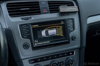 Volkswagen Golf - 18