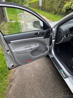 Škoda Octavia 2, 2.0 TDI, 103kw, 253000km,r.v. 2011 - 18