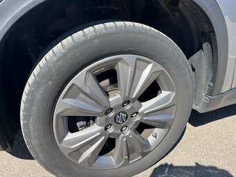 Suzuki Vitara 1.0 Booster Jet Premium 4x4, šedá metaliza - 18