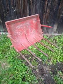 Zetor 4511 + příslušenství - 18