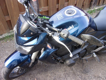 Kawasaki Z750 - 18