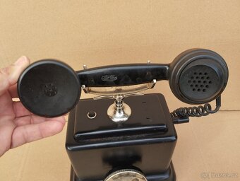 Starý telefon ERICSSON do sbírky, k dekoraci. Krásný - 18