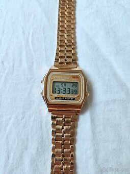 Nové digitální hodinky unisex 80s / 90s - 18