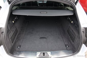 Jaguar XF Mk2 25d AWD - závada motoru - 18