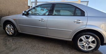 FORD MONDEO 1.8 16V -92KW - 18