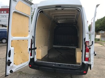 Renault Master MAXI L3H3P3 r.v.2023/12 2.3 DCi ČR DPH - 18