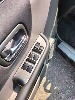 Nissan X-Trail 2.2 dci 4x4 - 18