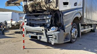 Mercedes Benz Actros 1845 - 18