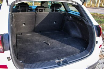 Hyundai i30 CW 1.6 CRDi 110 Family - 18