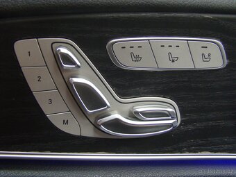 Mercedes-Benz Třídy E 220CDi 4matic AUT. AVANTGARDE - 18