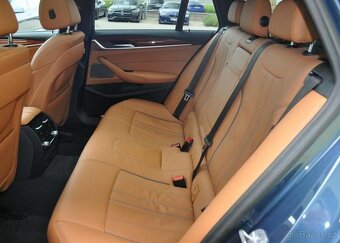 BMW Řada 5 530xD M-SPORT ČR 1.MAJ PANOR. - 18