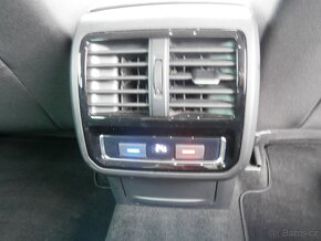 Volkswagen Passat 2,0 TDI  Servis VW - 18