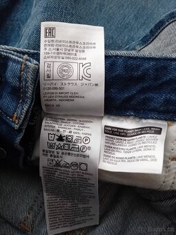 Levi's dámské džíny s laclem vel. M - 18