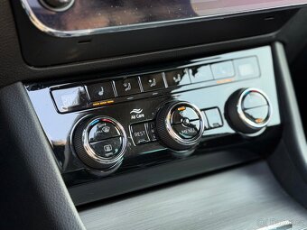 — REZERVACE —ŠKODA SUPERB III FL SCOUT 2.0 TDI 140KW 4X4 - 18