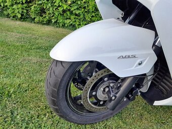 Suzuki Burgman 400i ABS  r.v 2016 - 18