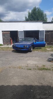 Chevrolet Camaro 1987 na stavbu - 18