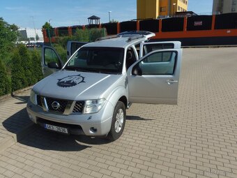 Nissan Pathfinder 2.5 DCi 4x4 tažné 3T - 18