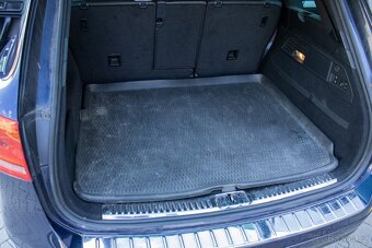 Volkswagen Touareg - 18