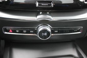 Volvo XC60, 2.0 D4 AWD, MOMENTUM, VZDUCH - 18