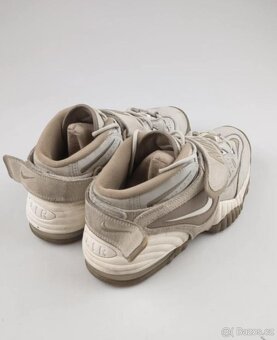 ADIDAS X SONG FOR THE MUTE SHADOWTURF vel.44 - 18