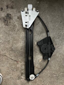 Alfa Romeo 159 TI - některé díly (prosím čtěte níže) - 18