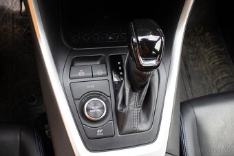 Toyota RAV4 2.5 Hybrid e-CVT Executive AWD - 18