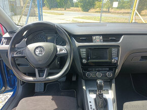 Škoda Octavia, 2.0TDi-110kw,DSG,NAVI,XENON - 18