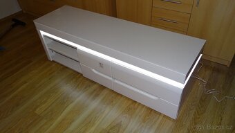 Konferenční stolek nový 80x80x40 cm - 18