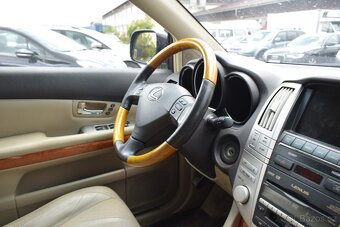 Lexus RX 400h 3.3HEV V6/4X4/NEJEDE-ČTĚTE/ - 18