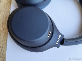Sony WH-1000XM4 - 18