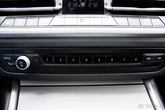 BMW Rad 3 Touring 318d mHEV A/T - 18