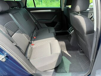 Škoda Superb 3 kombi r.v. 2022 dsg 2.0TDi 110kw el. tažné - 18