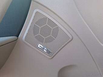 Škoda Yeti 2.0TDi 81kW,xenony,tažné zařízení - 18