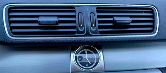 Volkswagen Passat CC 2,0tdi DSG - 18
