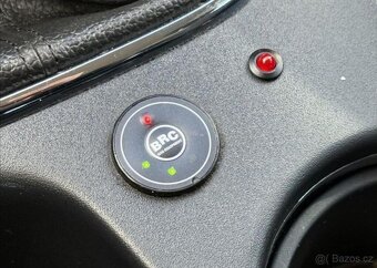 Kia Cee´d 1,4 +LPG 1.MAJITEL ČR DPH lpg + benzín manuál - 18