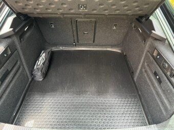 Škoda Superb 3  2.0 TDI 2023/6 DSG  Sportline  1.majitel - 18