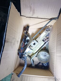 Suzuki Grand Vitara  2.0 - 18
