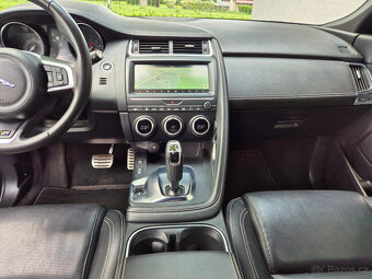 Jaguar E-Pace 2,0Ti P250 184Kw R-Dynamic Led 499.999Kč - 18