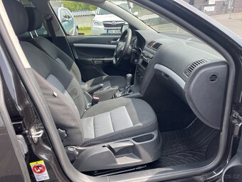 Škoda Octavia, 1,9 TDi 77kW, SERVISKA - 18