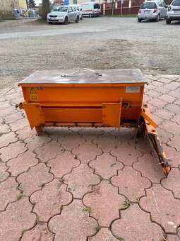 Zahradní traktor ISEKI CM 6220 H+rozmetadlo AKS 80+radlice - 18