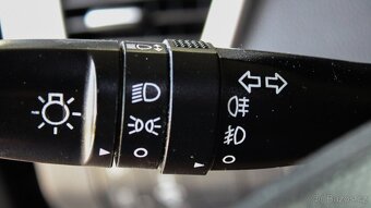 Hyundai i30 CW, 1.6 CRDi, 94kW, SR kúpa - 18