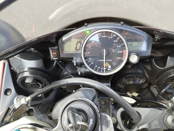 Yamaha YZF R1 2004, 54000km,nová Stk. - 18