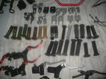 Honda CB 600 f HORNET R. 00-03 díly - 18