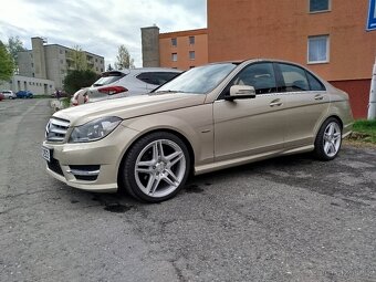 Prodám Mercedes-Benz W 204 C180Cgi 2012 AMG packet - 1 Prodá - 18
