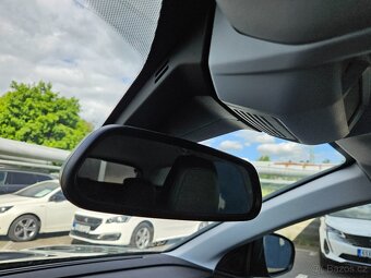 Peugeot 3008 1.2PT 130 ALLURE PACK EAT8 - 18