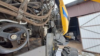 Prodám New Holland cx8.80 - 18