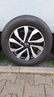 Alu kola originál 5x100 r15 vw Polo letní pneu - 18